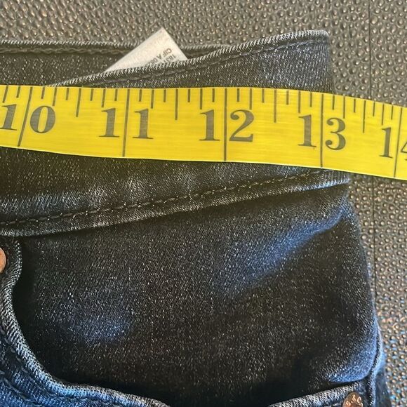 Levi’s High Rise short raw hemline black/ gray size 26 - Picture 7 of 8